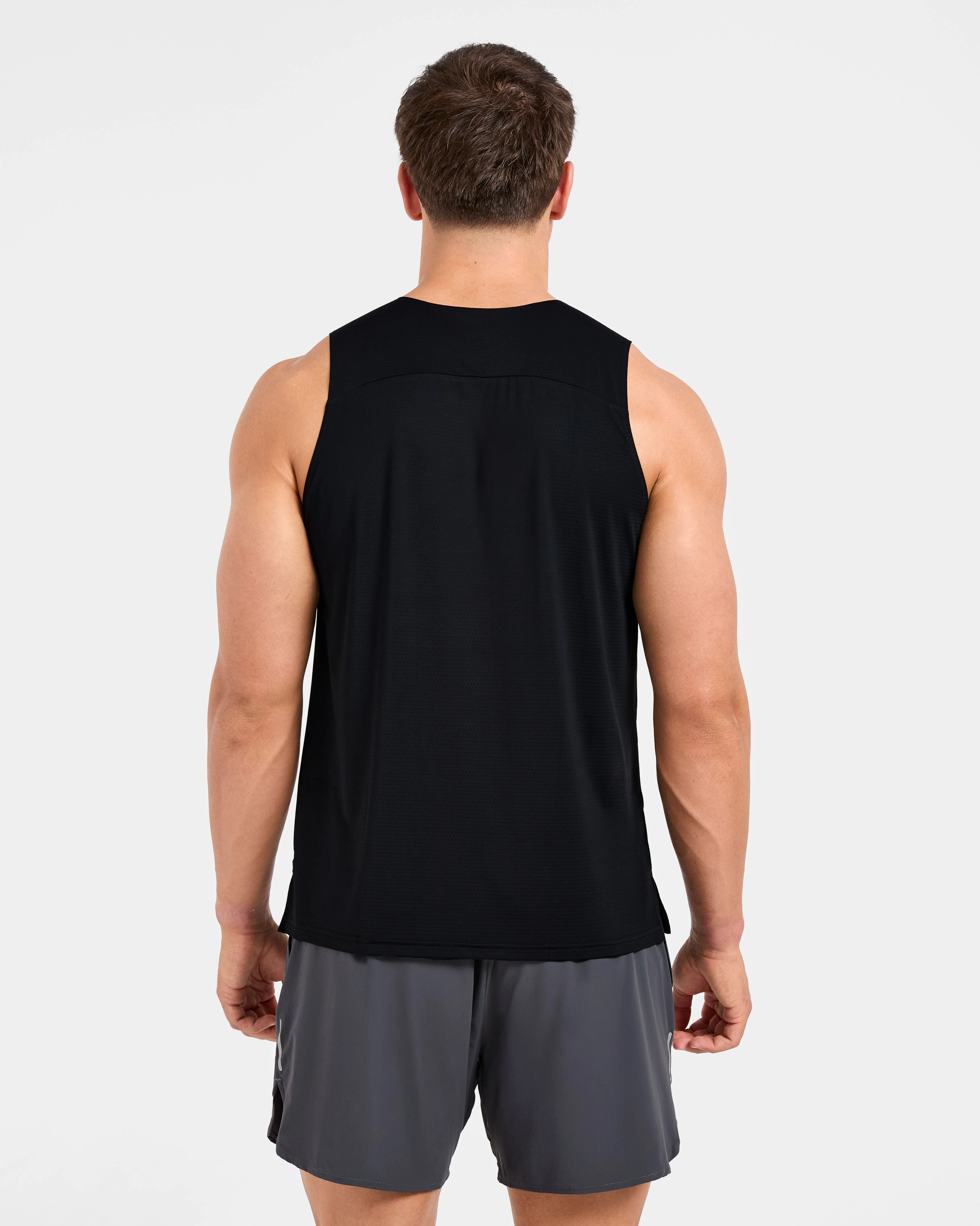 Run Loose Tank - Noir - Image 2