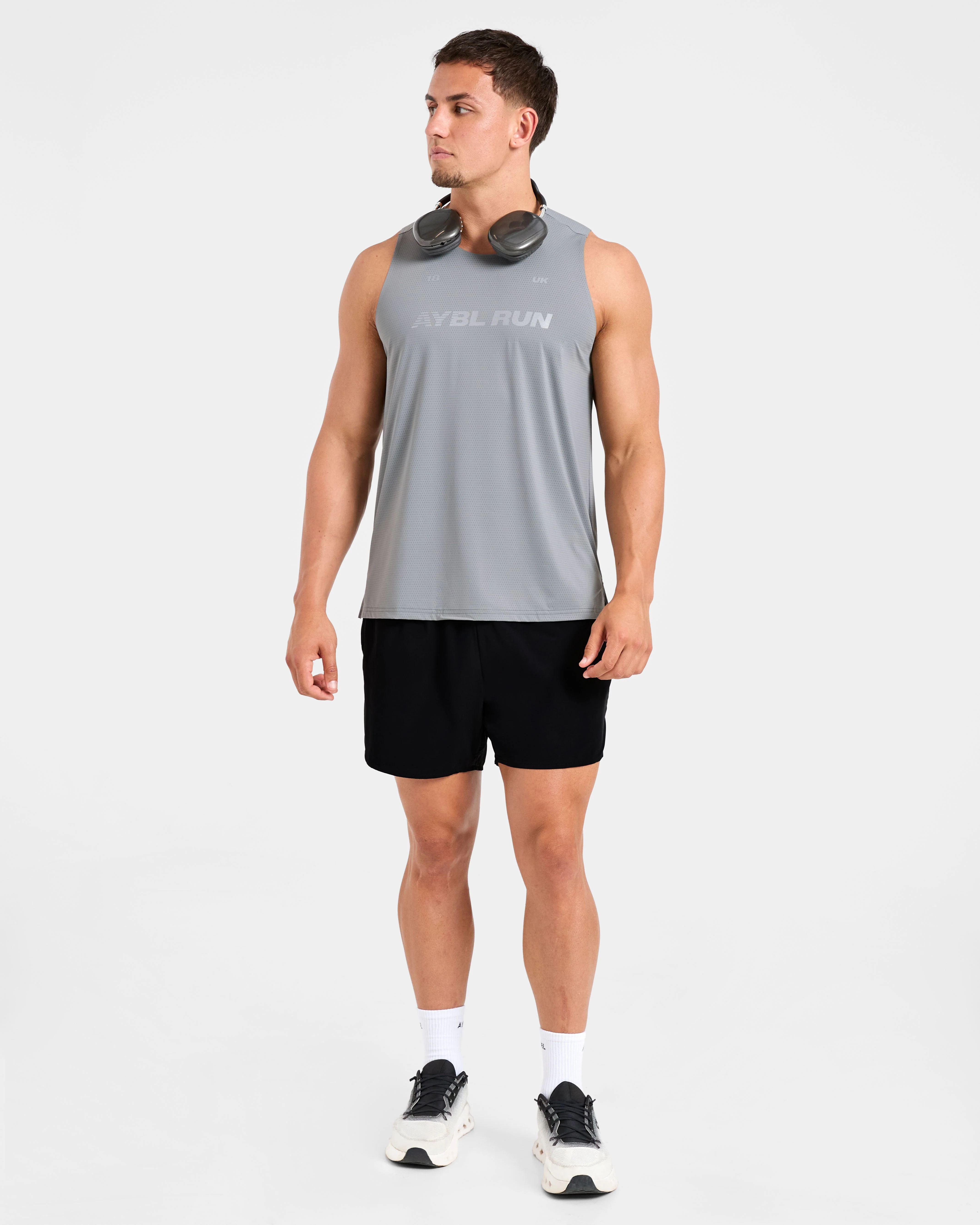 Run Loose Tank - Thunder Gris - Image 7