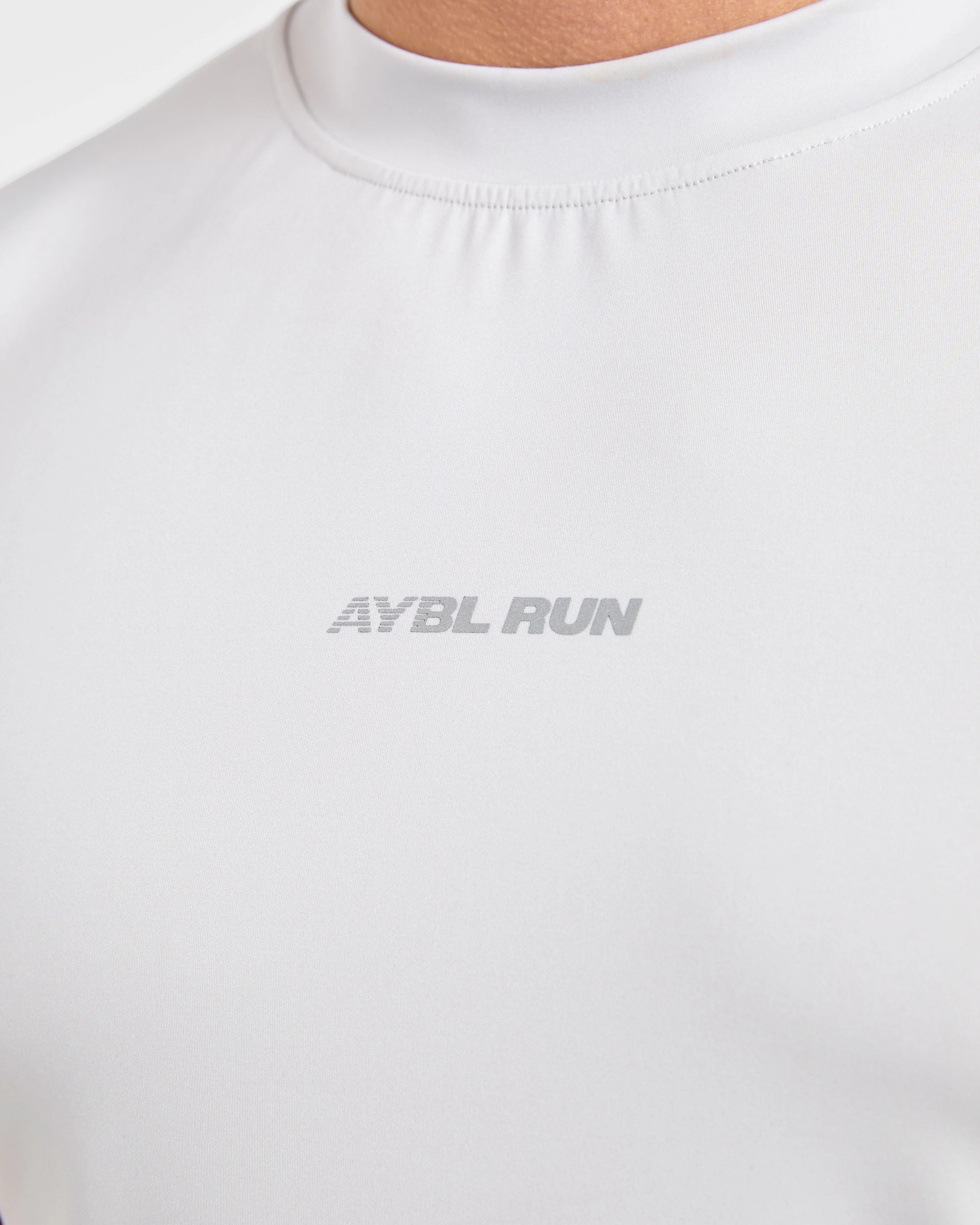 Run Slim Tank - Ice Gris - Image 6
