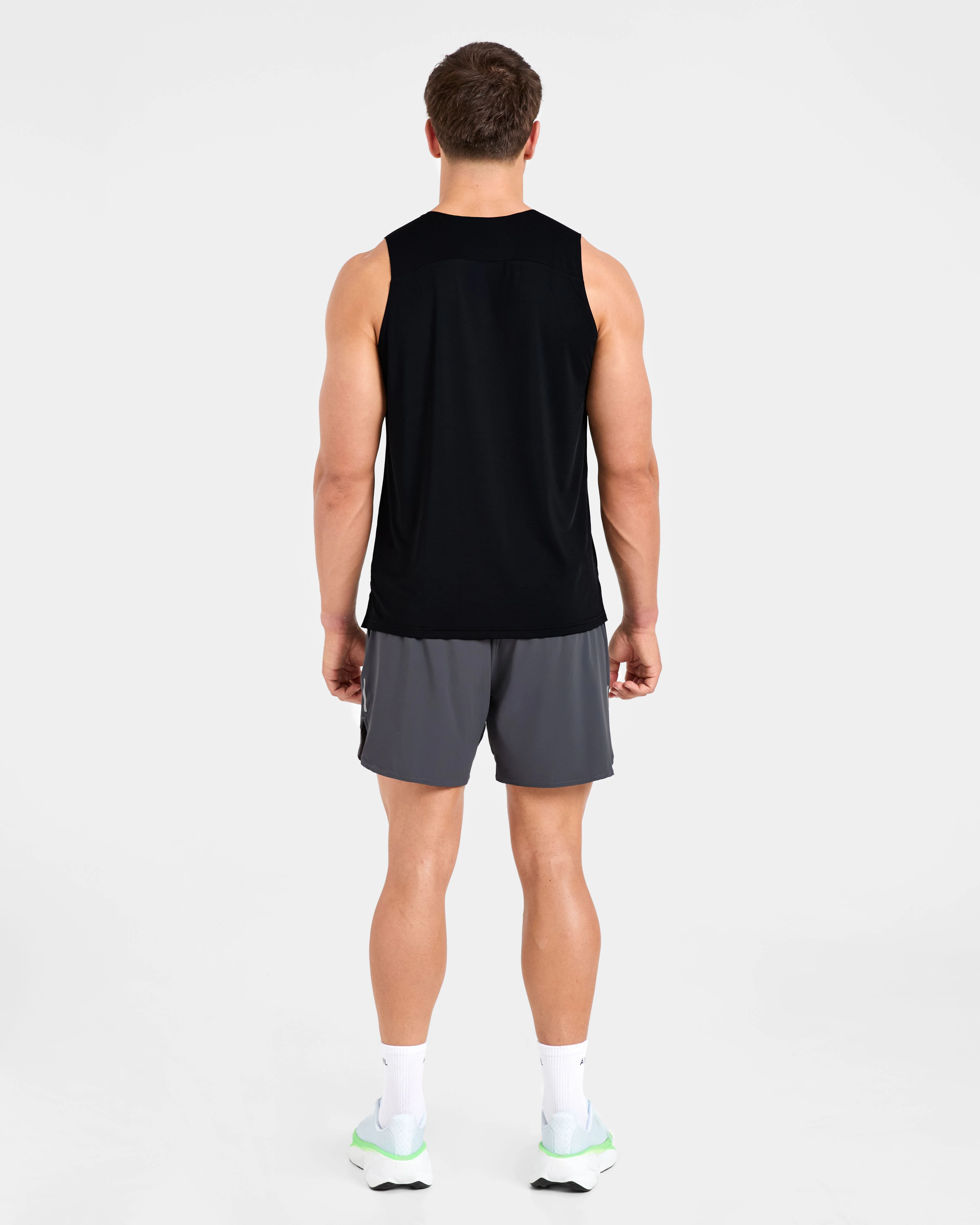 Run Speed Shorts - Hurricane Gris - Image 4