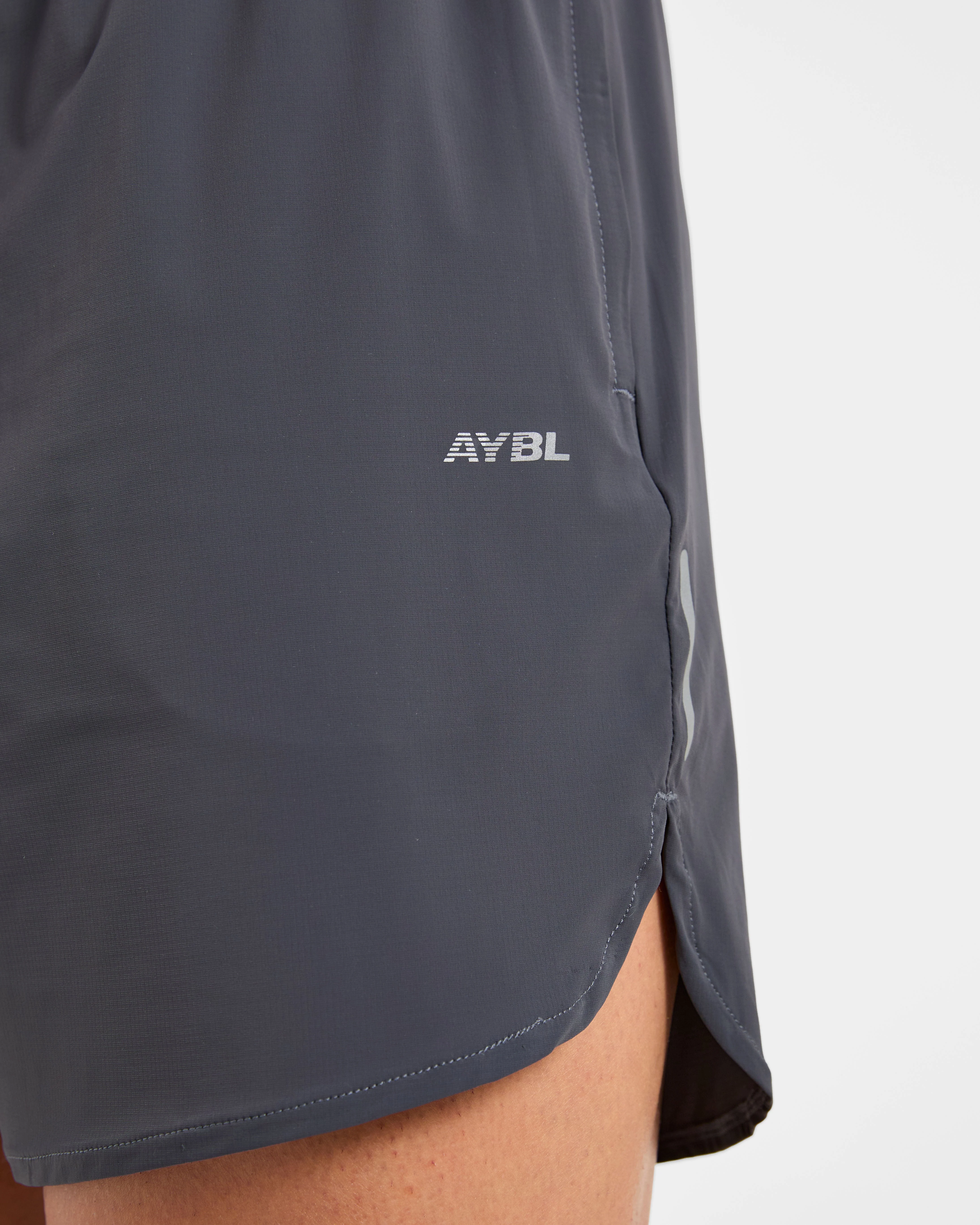 Run Speed Shorts - Hurricane Gris - Image 6