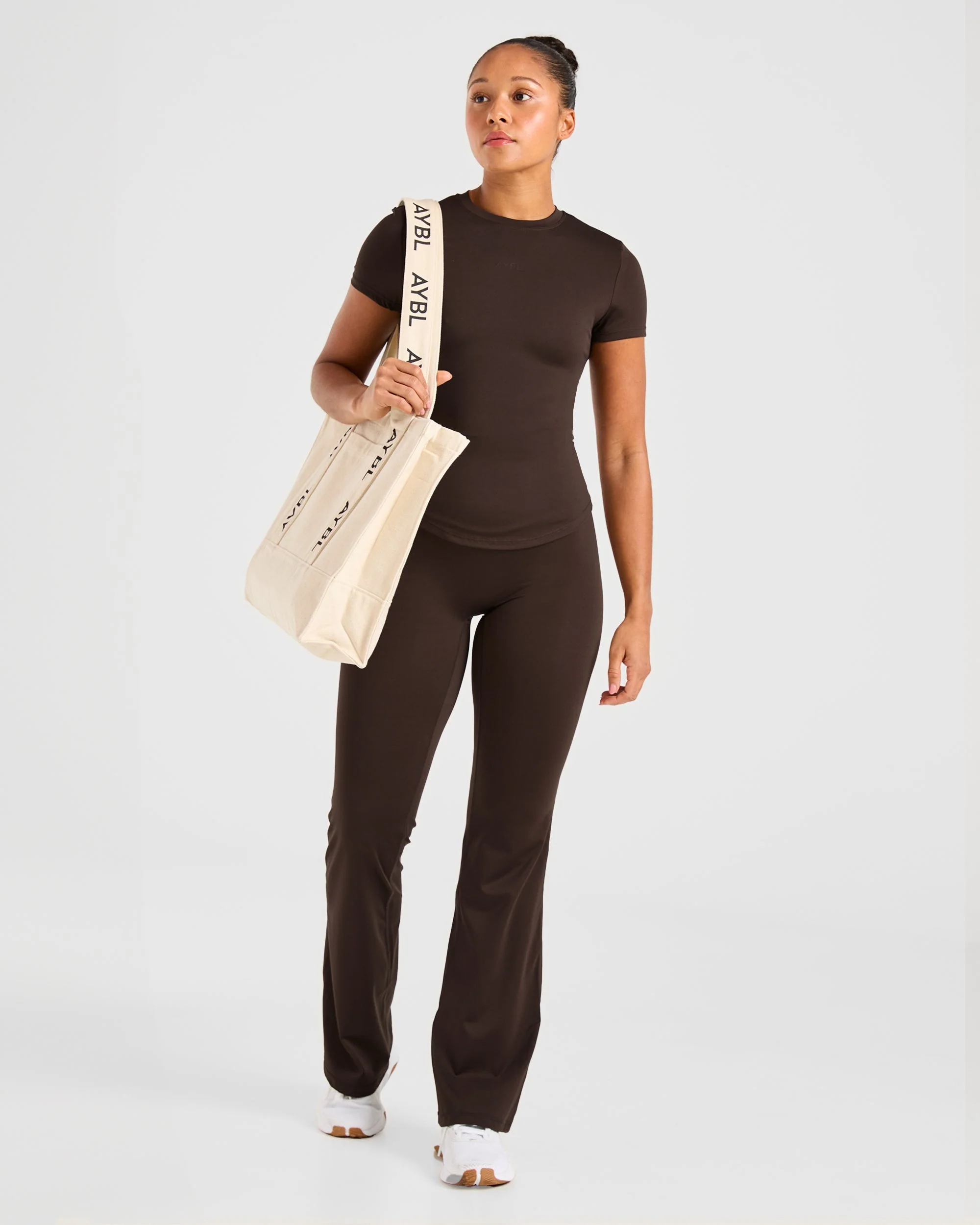 Sculpt T Shirt - Deep Cocoa Brun - Image 8