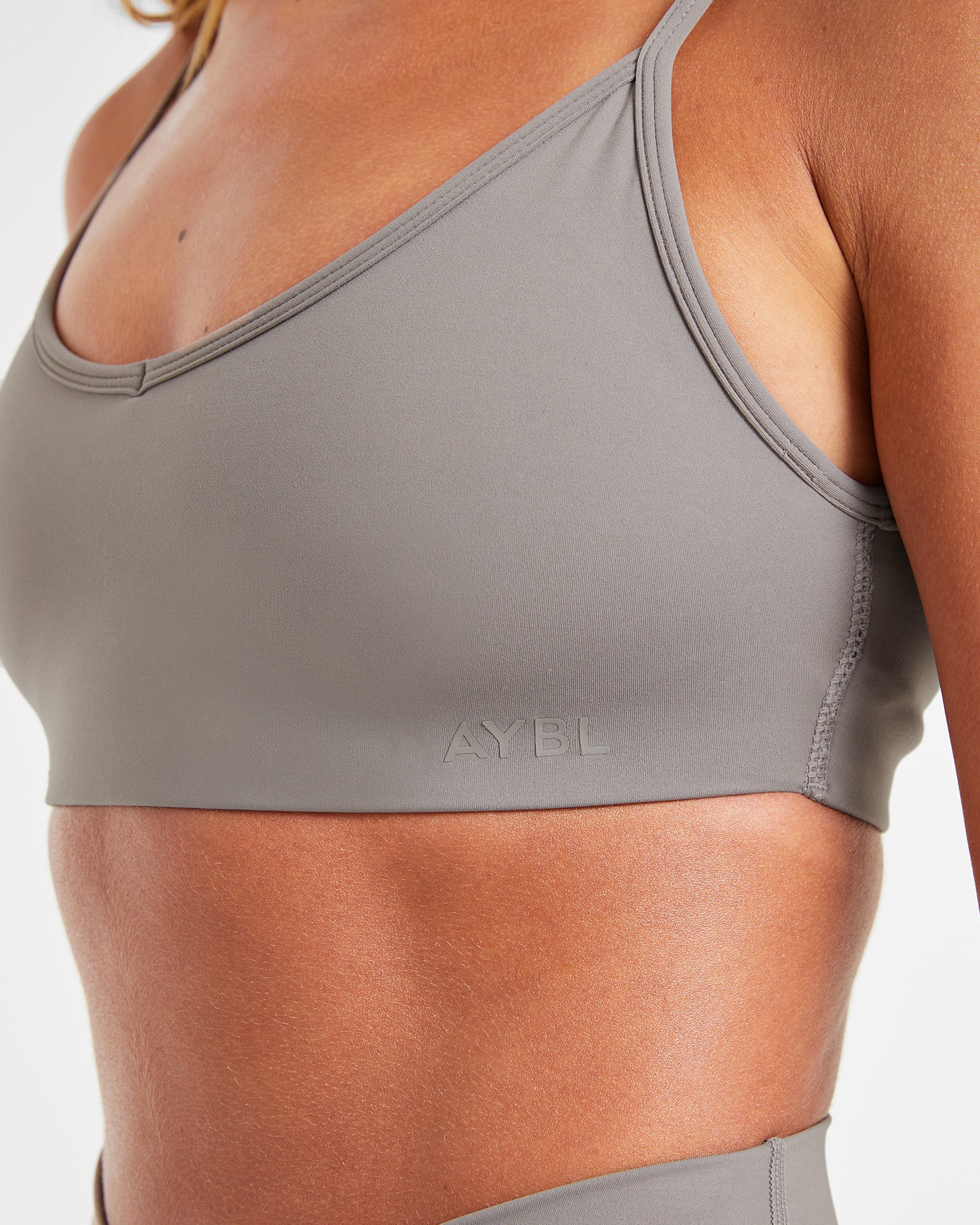 Sculpt Wrap Sports Bra - Smoke Gris - Image 5