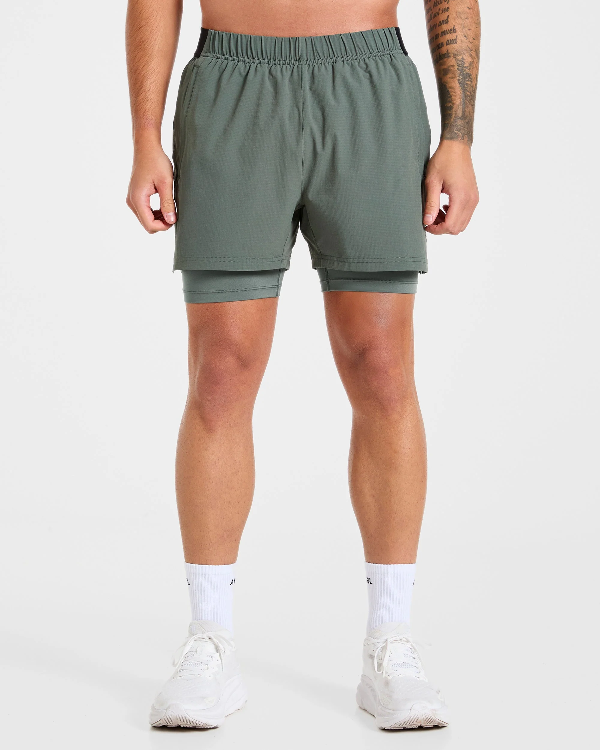 Signature 2 in 1 Shorts - Deep Olive