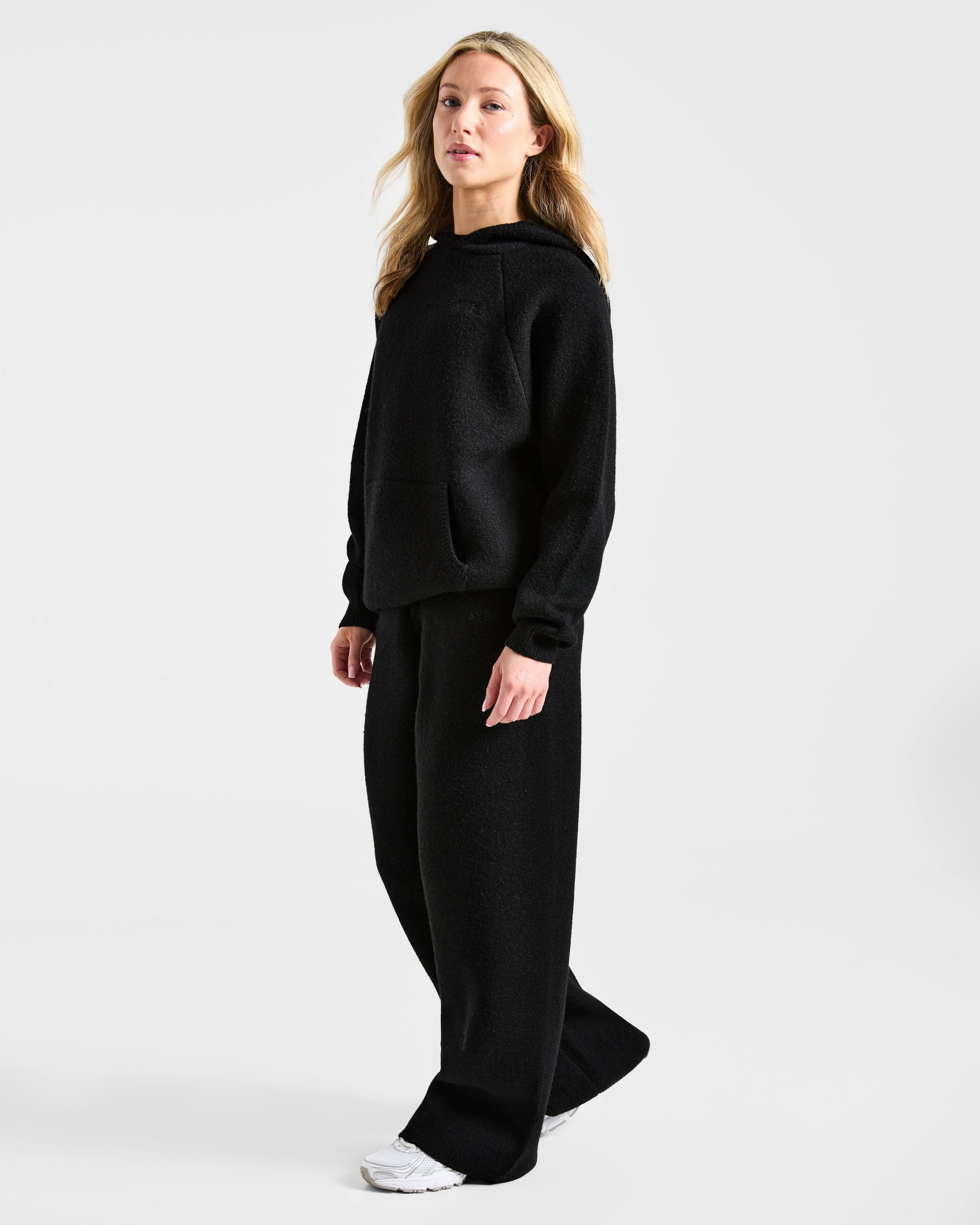 Soft Oversized Knitted Hoodie - Noir - Image 8