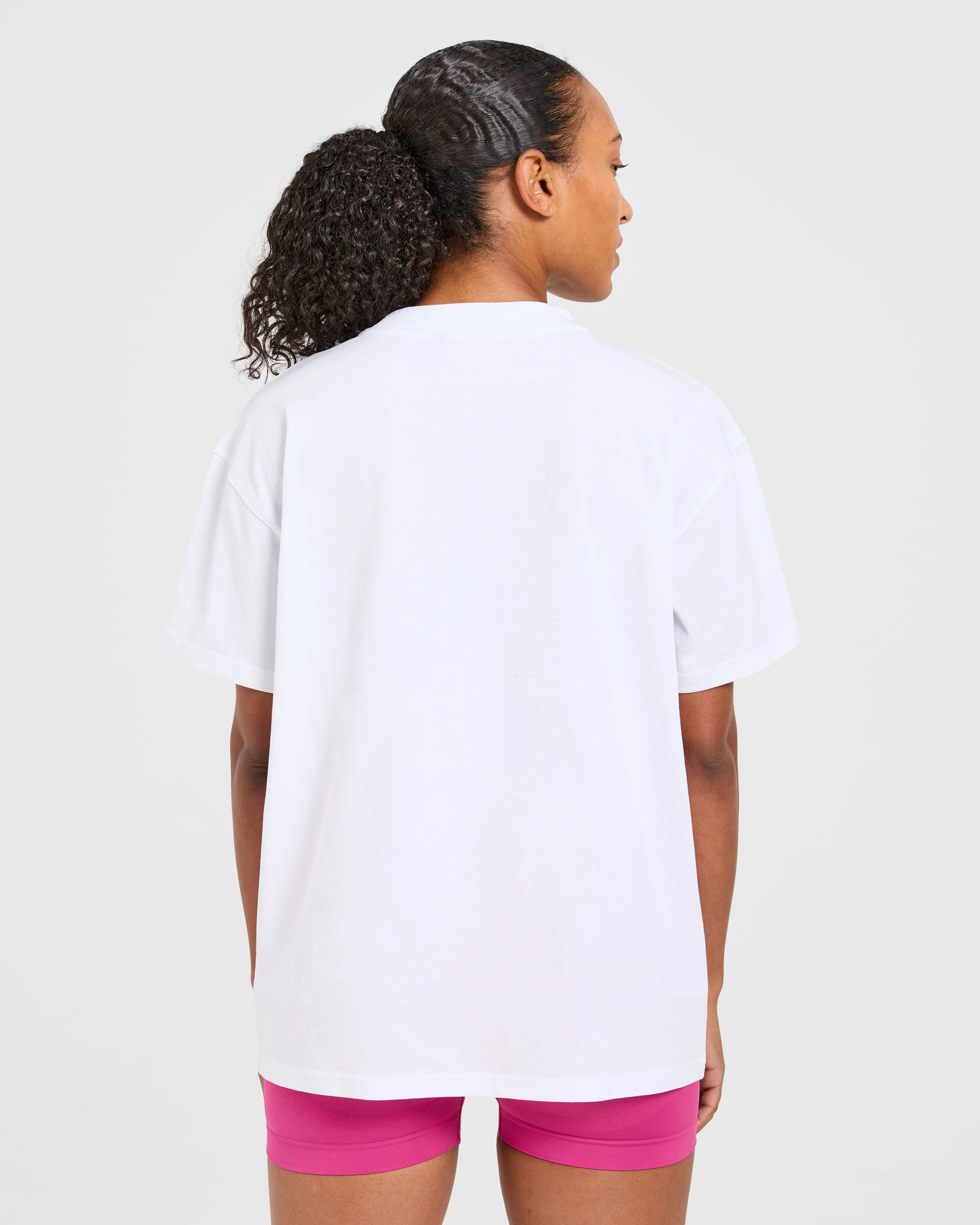Sports Club Gothic Oversized T Shirt - Blanc/Rose - Image 2