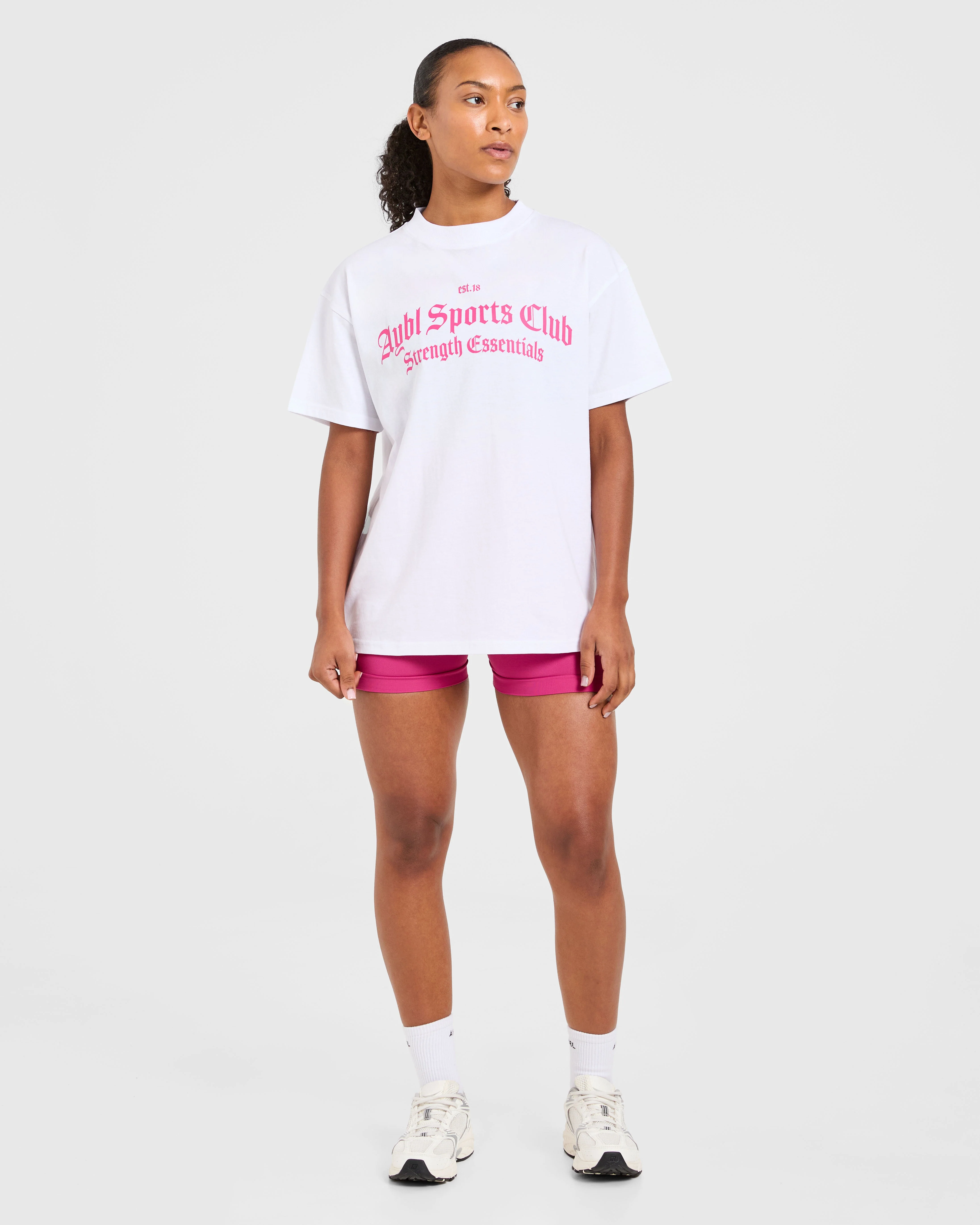 Sports Club Gothic Oversized T Shirt - Blanc/Rose - Image 3
