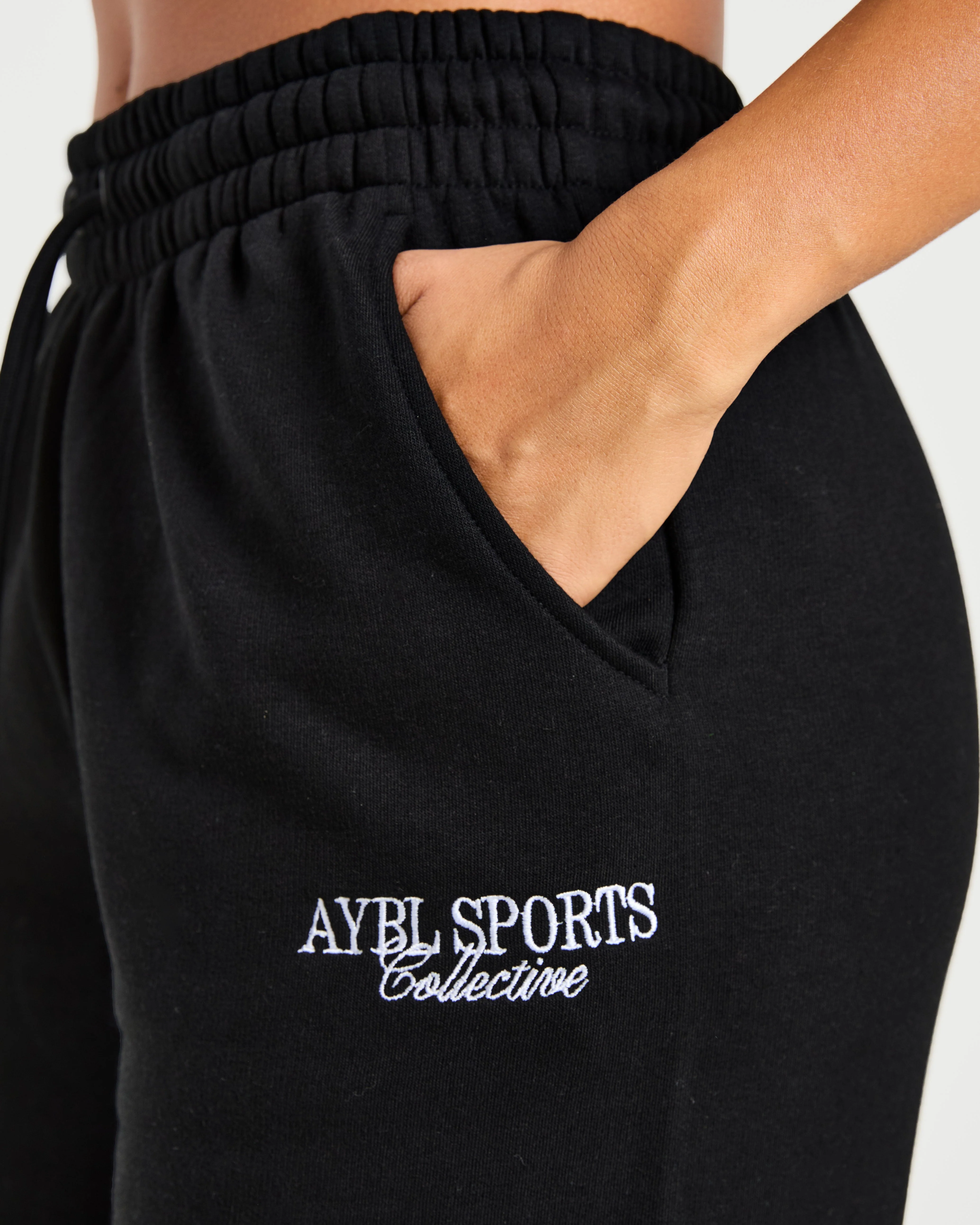 Sports Collective Oversized Straight Leg Joggers - Noir - Image 5