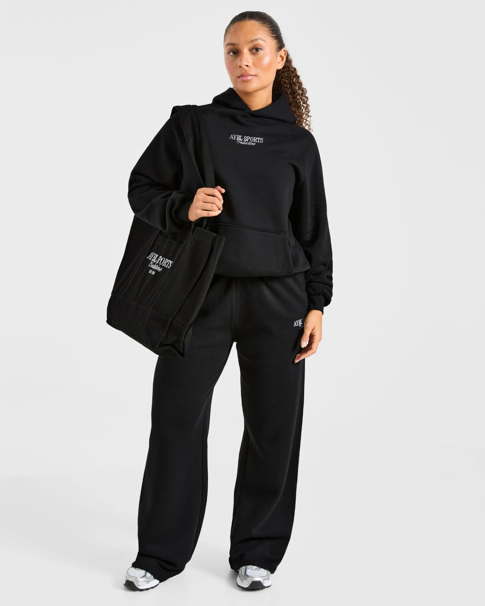 Sports Collective Oversized Straight Leg Joggers - Noir - Image 7