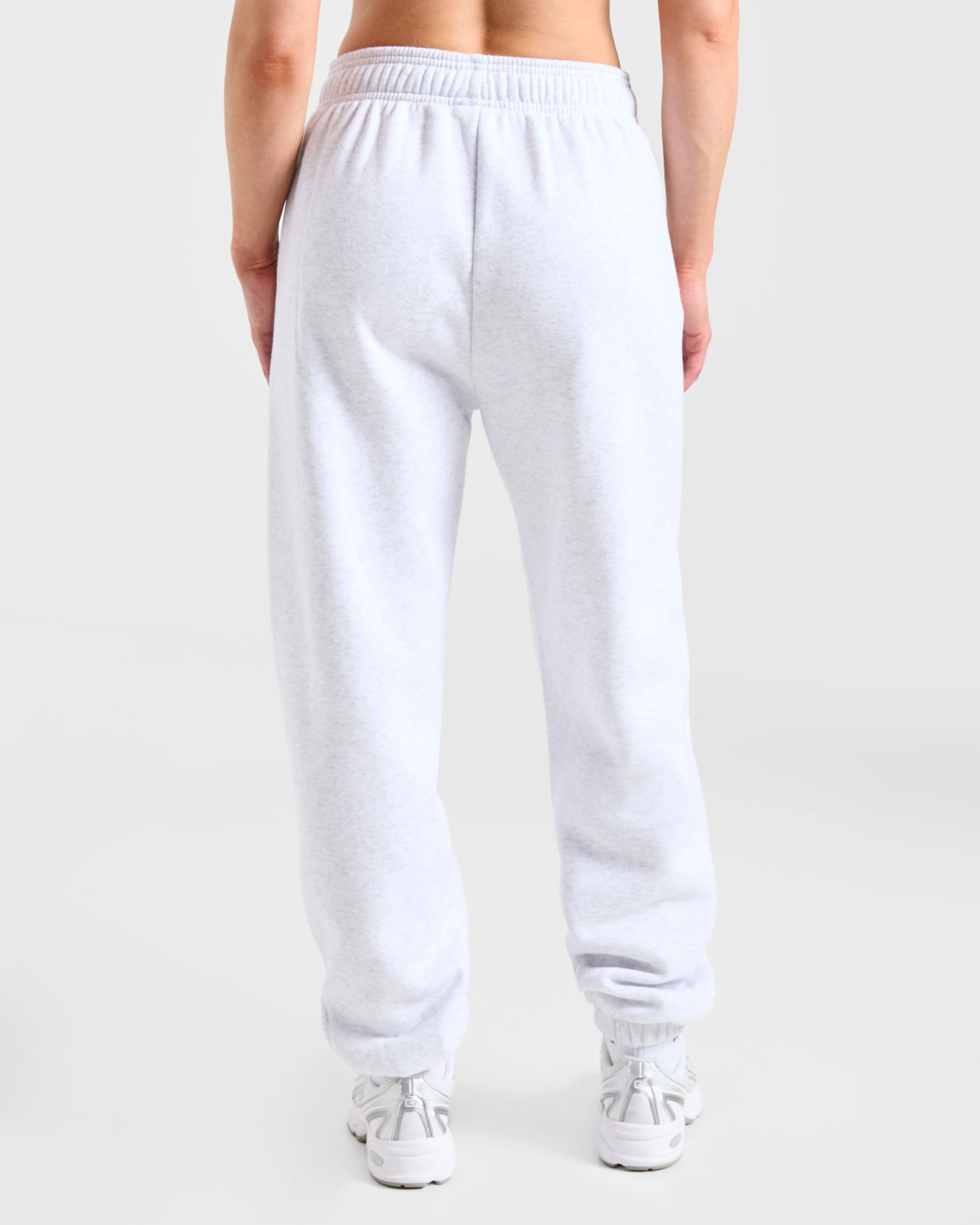 Sports Essentials Oversized Joggers - Heather Gris/Noir - Image 2