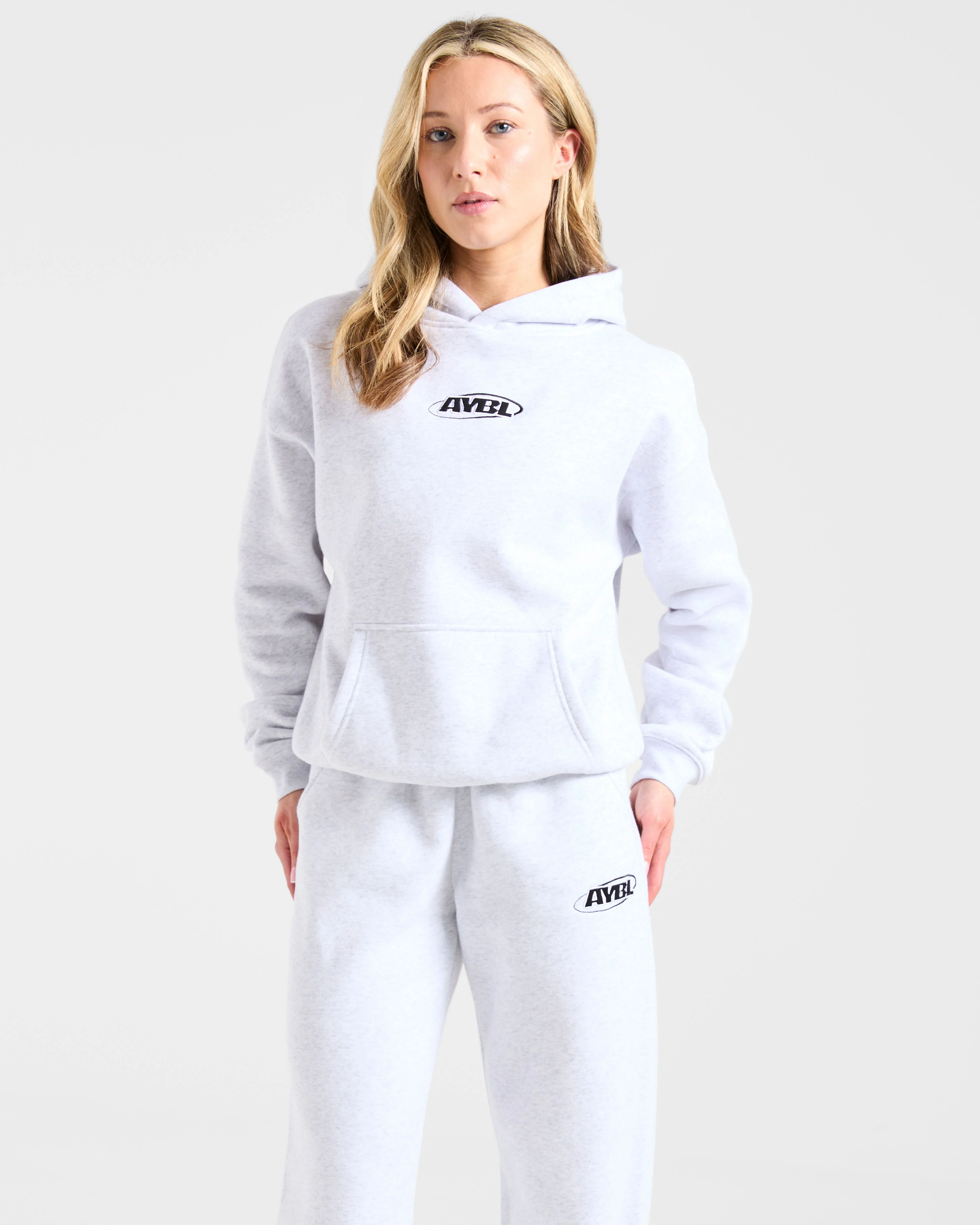 Sports Essentials Oversized Straight Leg Joggers - Heather Gris/Noir - Image 7