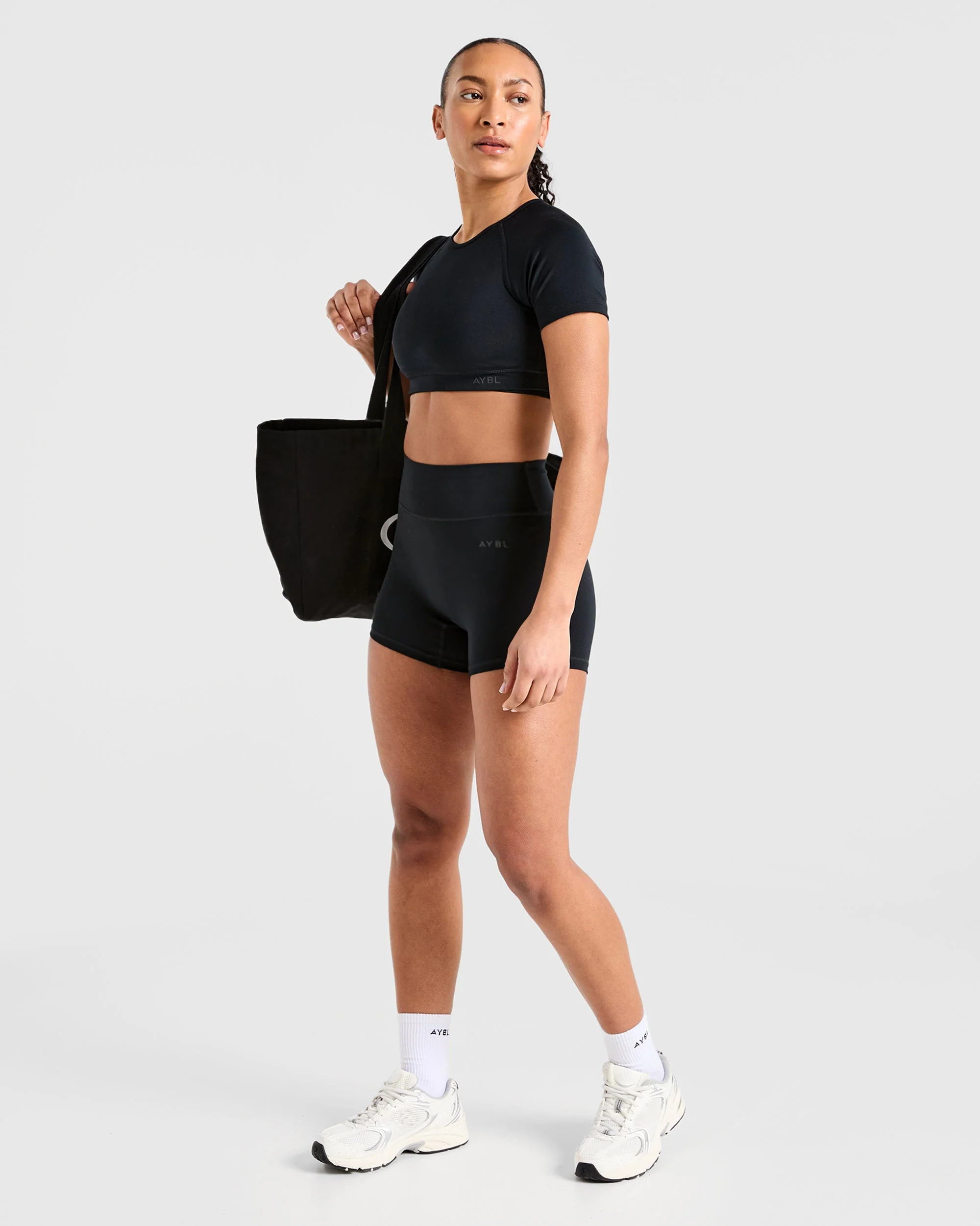 Staple Crop Top - Noir - Image 8