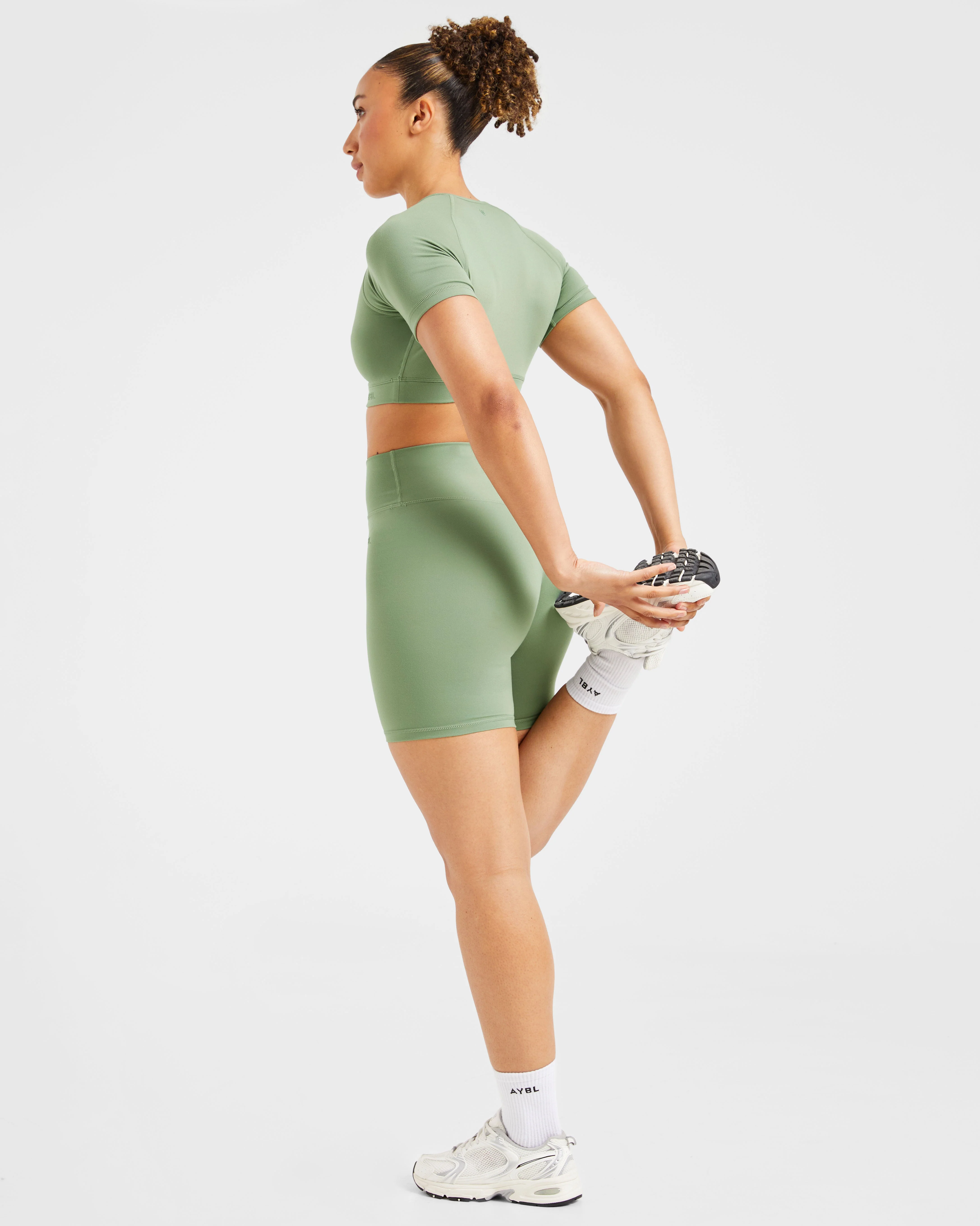 Staple Crop Top - Olive Vert - Image 8