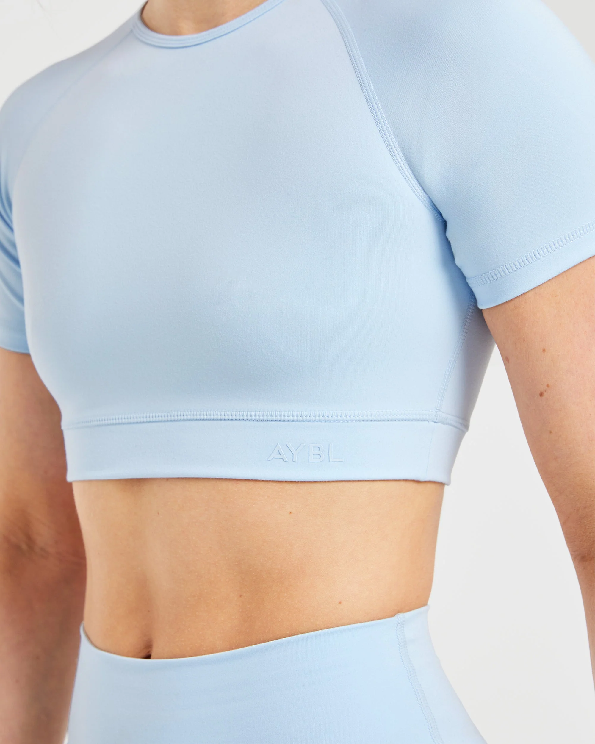 Staple Crop Top - Pastel Bleu - Image 5