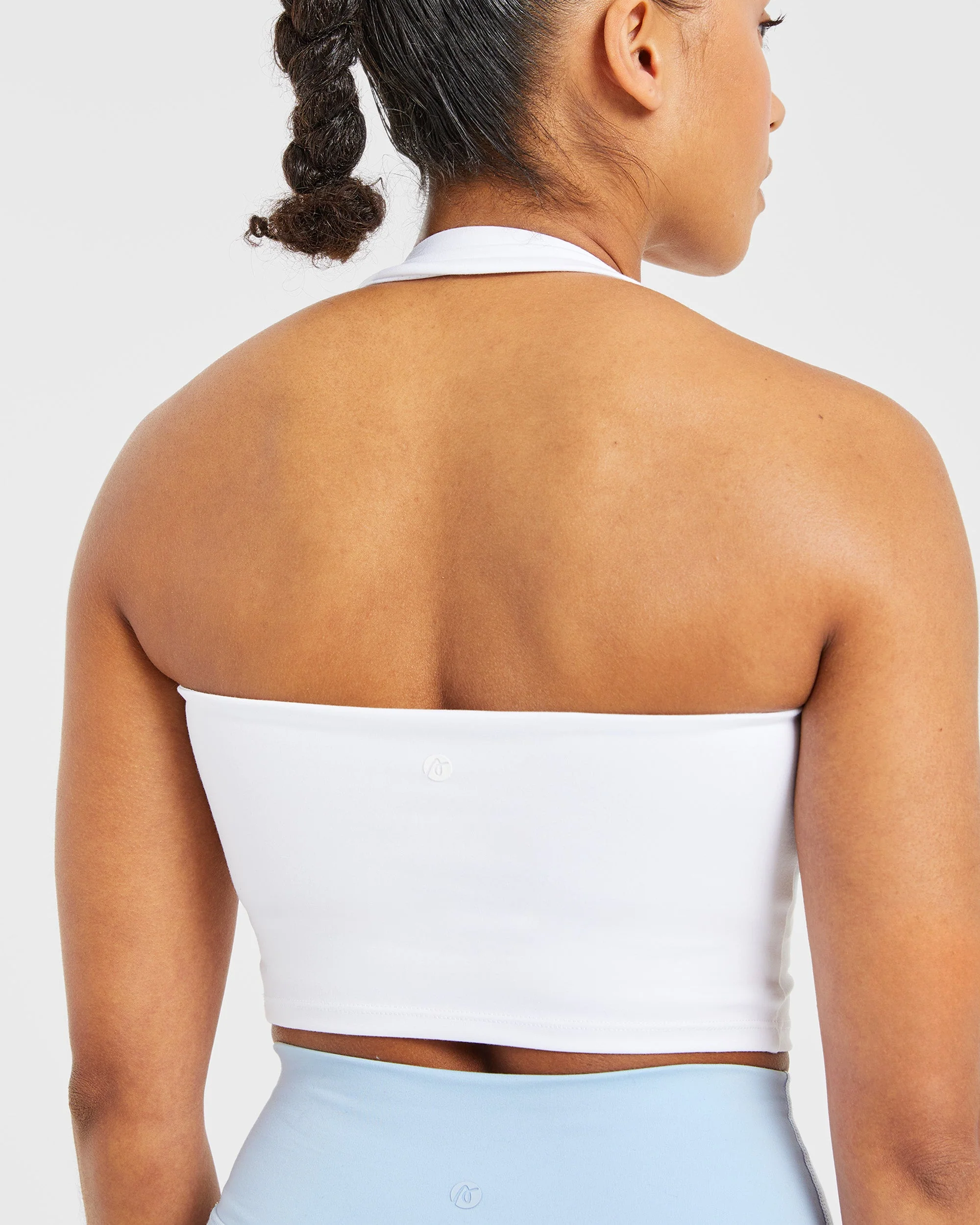 Staple Halterneck Crop Top - Blanc - Image 6