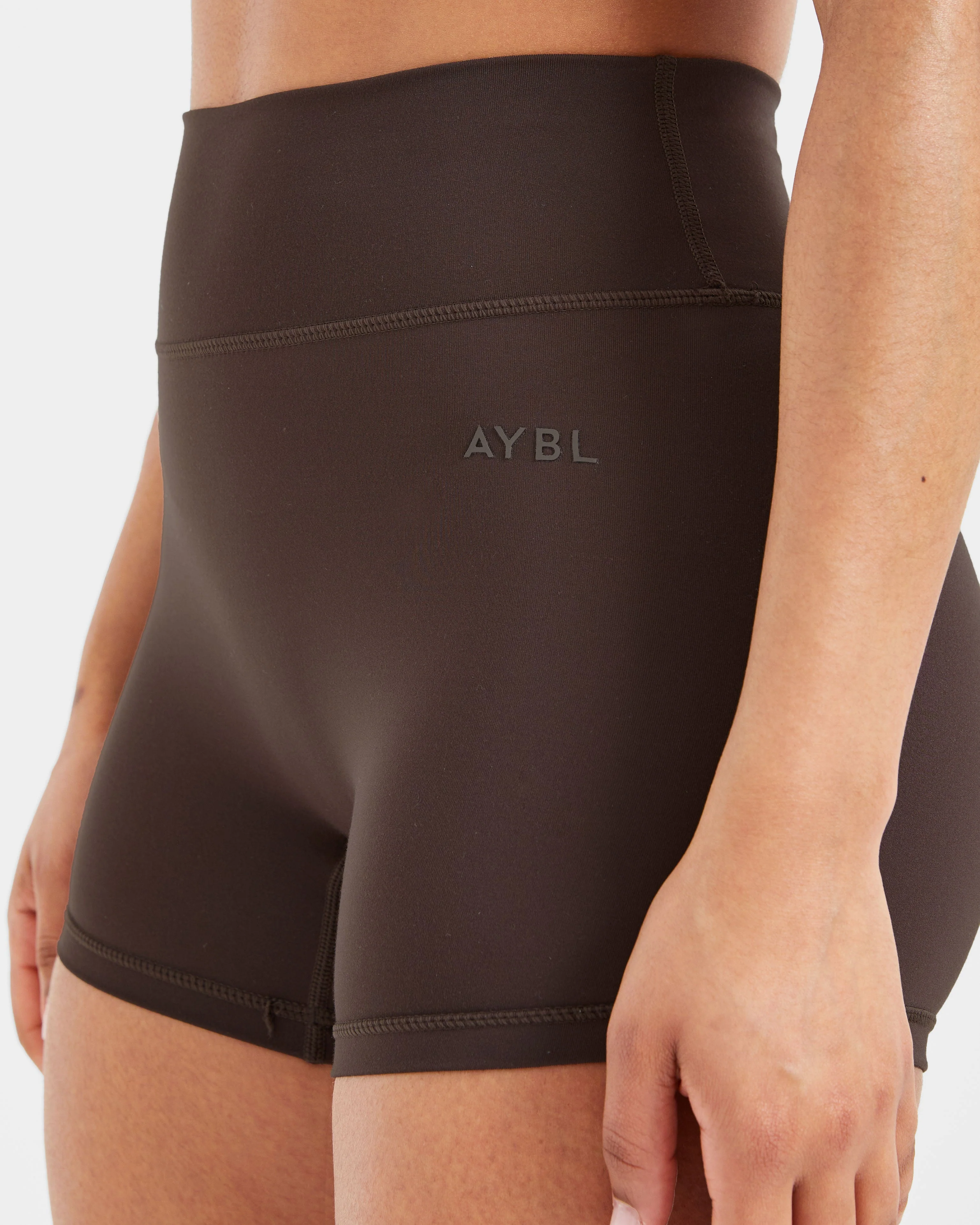Staple Shorts - Coffee Brun - Image 5
