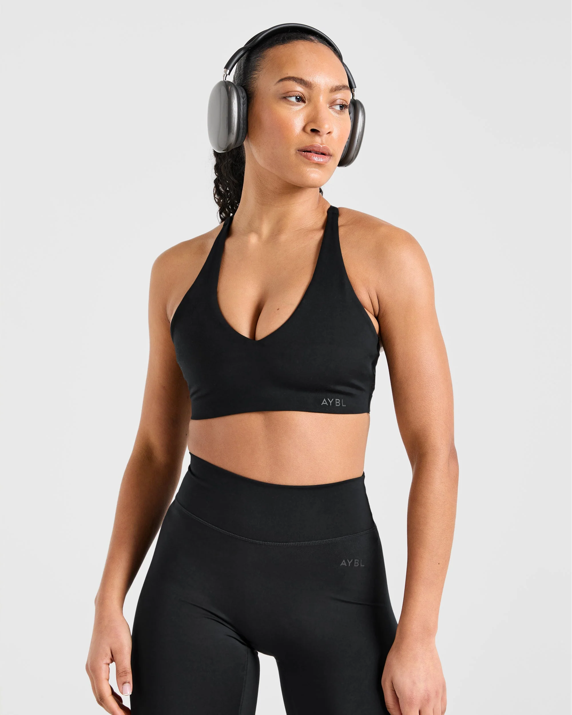 Staple Sports Bra - Noir - Image 7