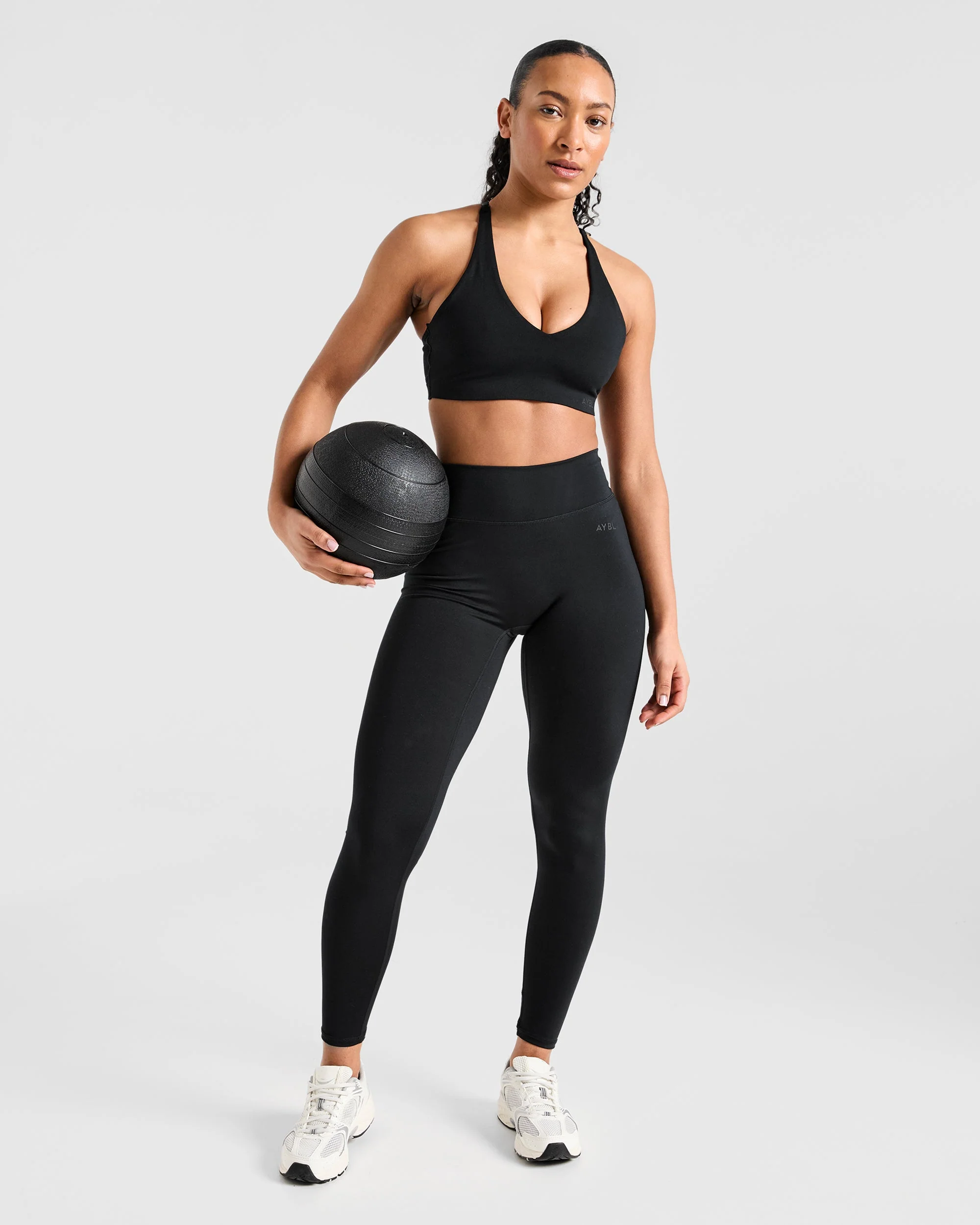 Staple Sports Bra - Noir - Image 8