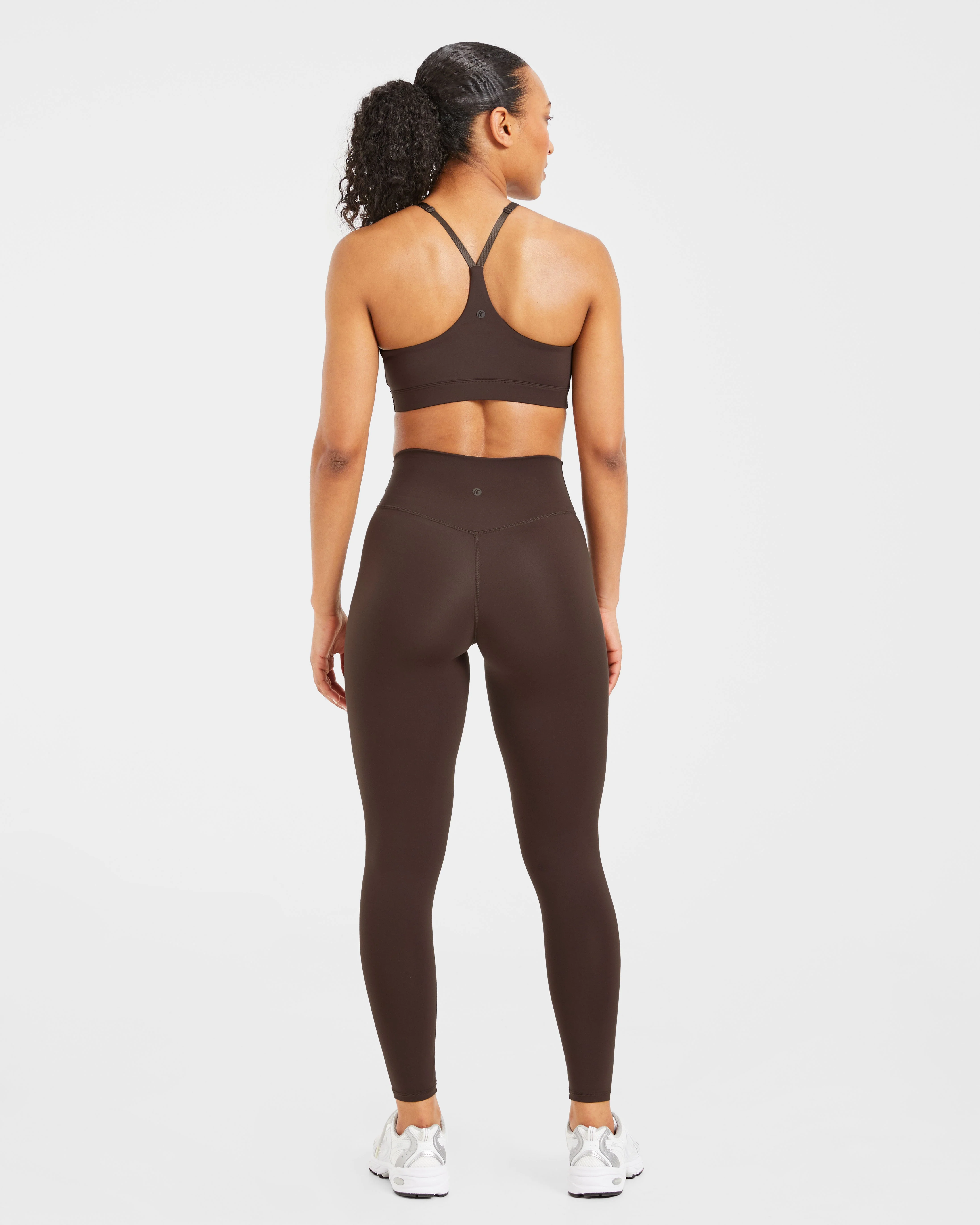 Staple Sports Bra - Coffee Brun - Image 4