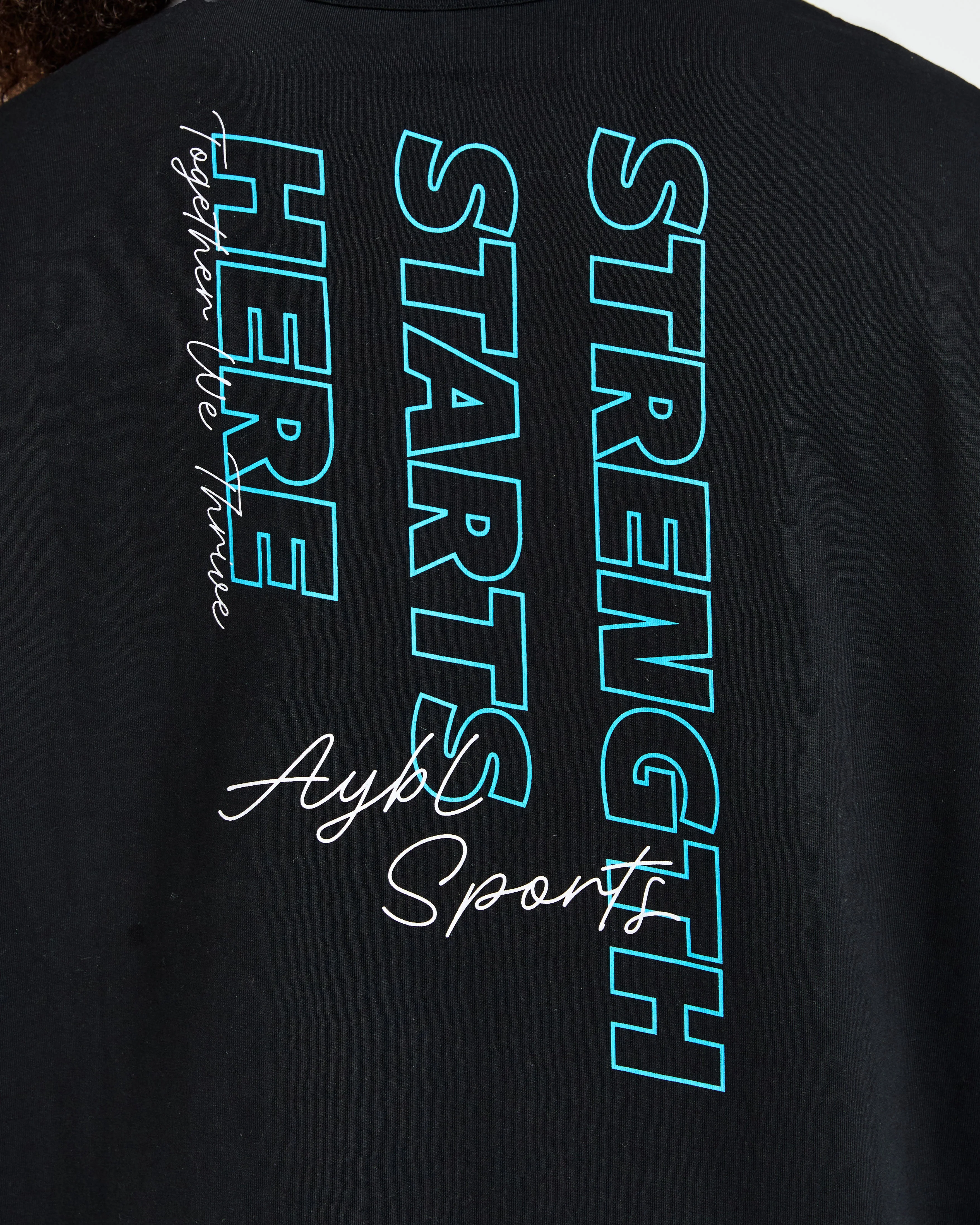Strength Starts Here Oversized T Shirt - Noir/Bleu - Image 6