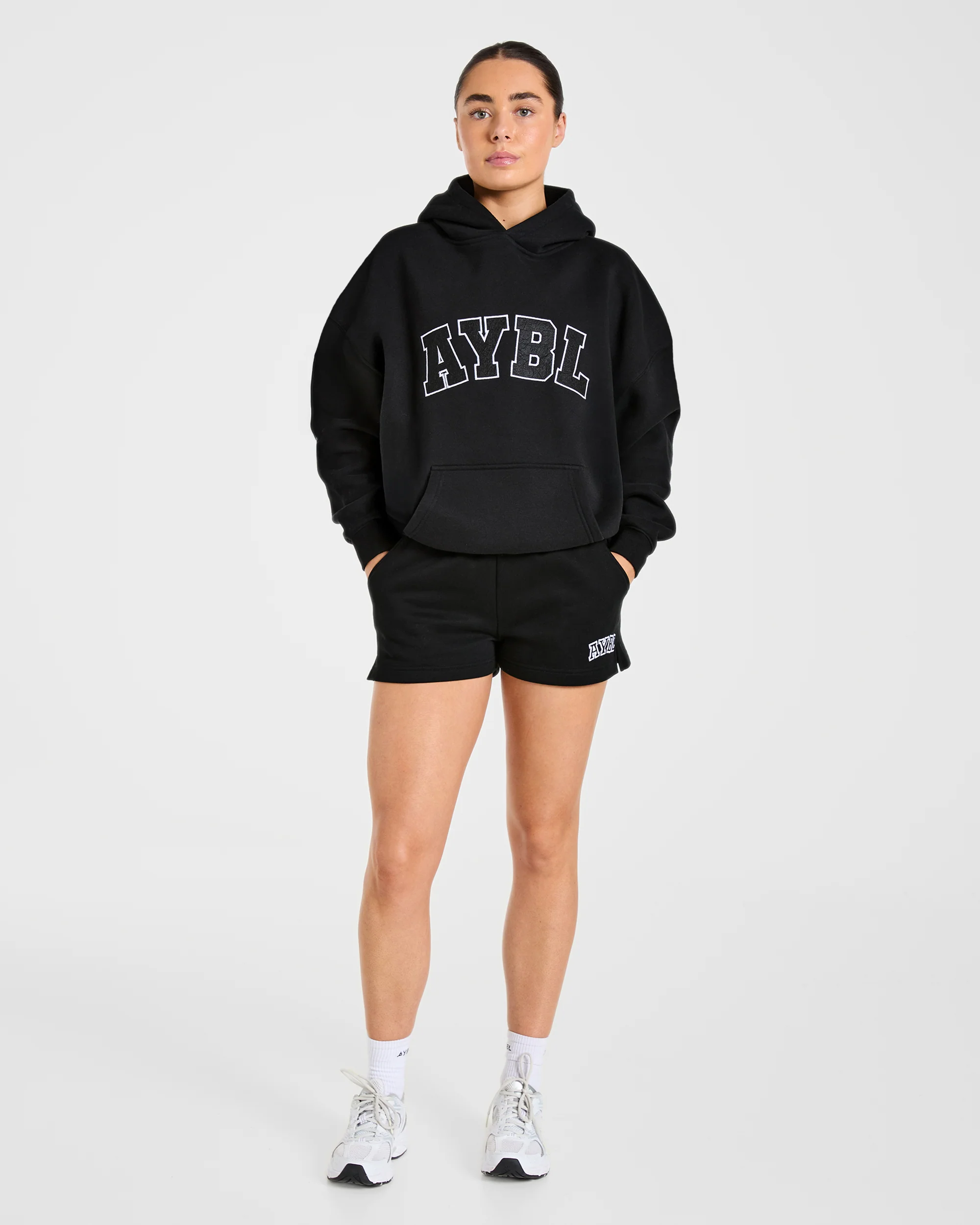 Varsity 2.0 Oversized Shorts - Noir - Image 3