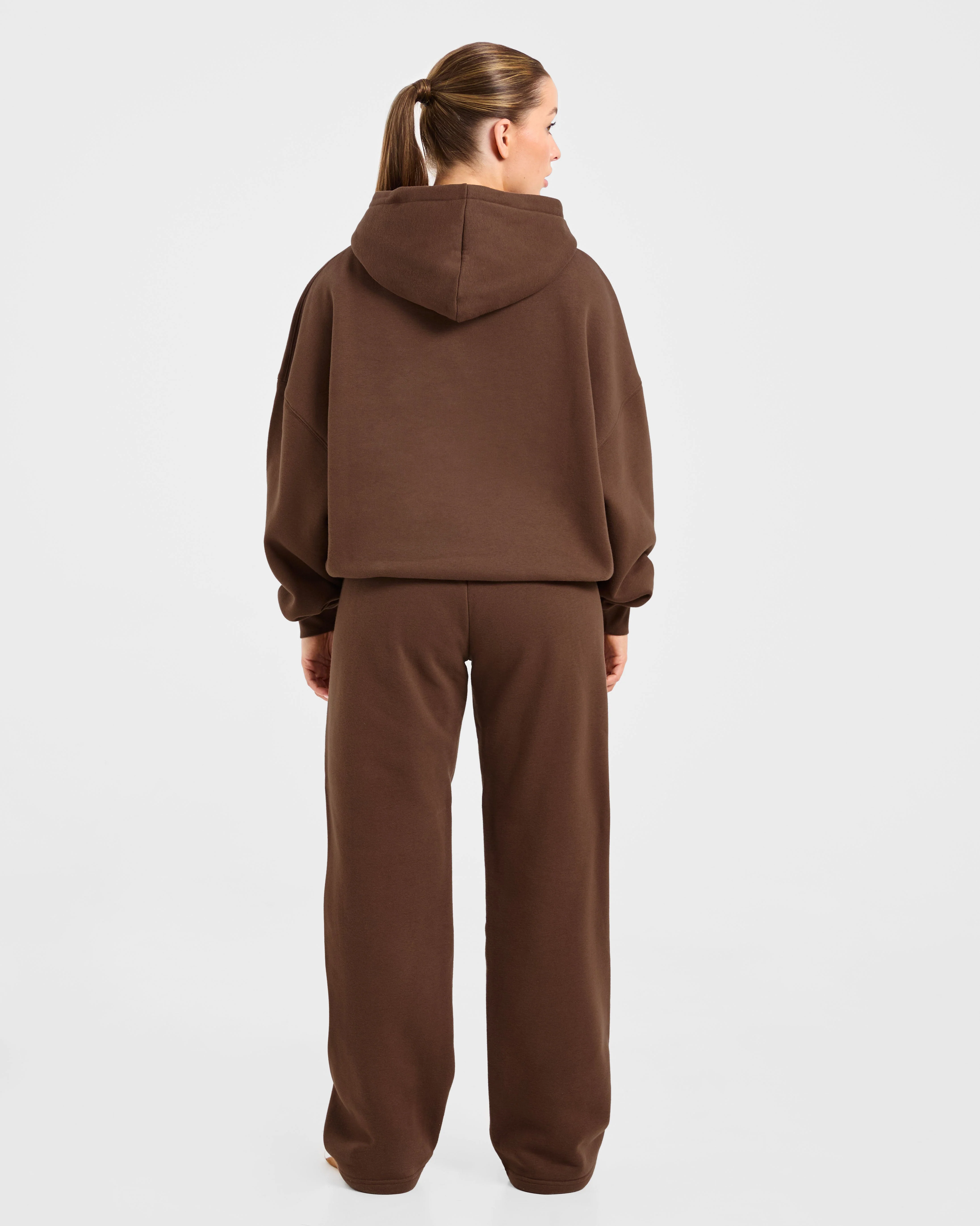 Varsity 2.0 Oversized Straight Leg Joggers - Marron - Image 4