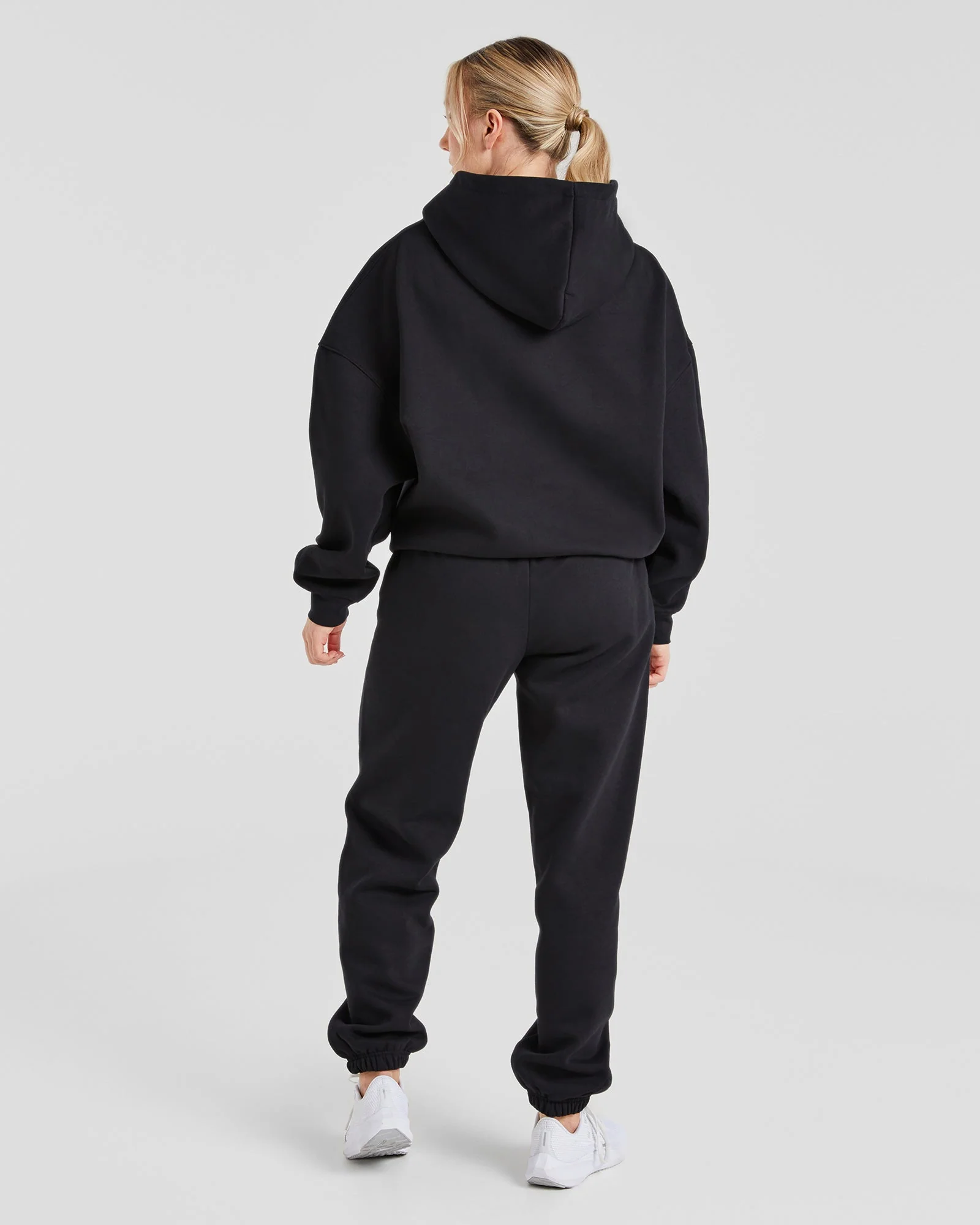 Varsity Graphic Oversized Hoodie - Noir - Image 4