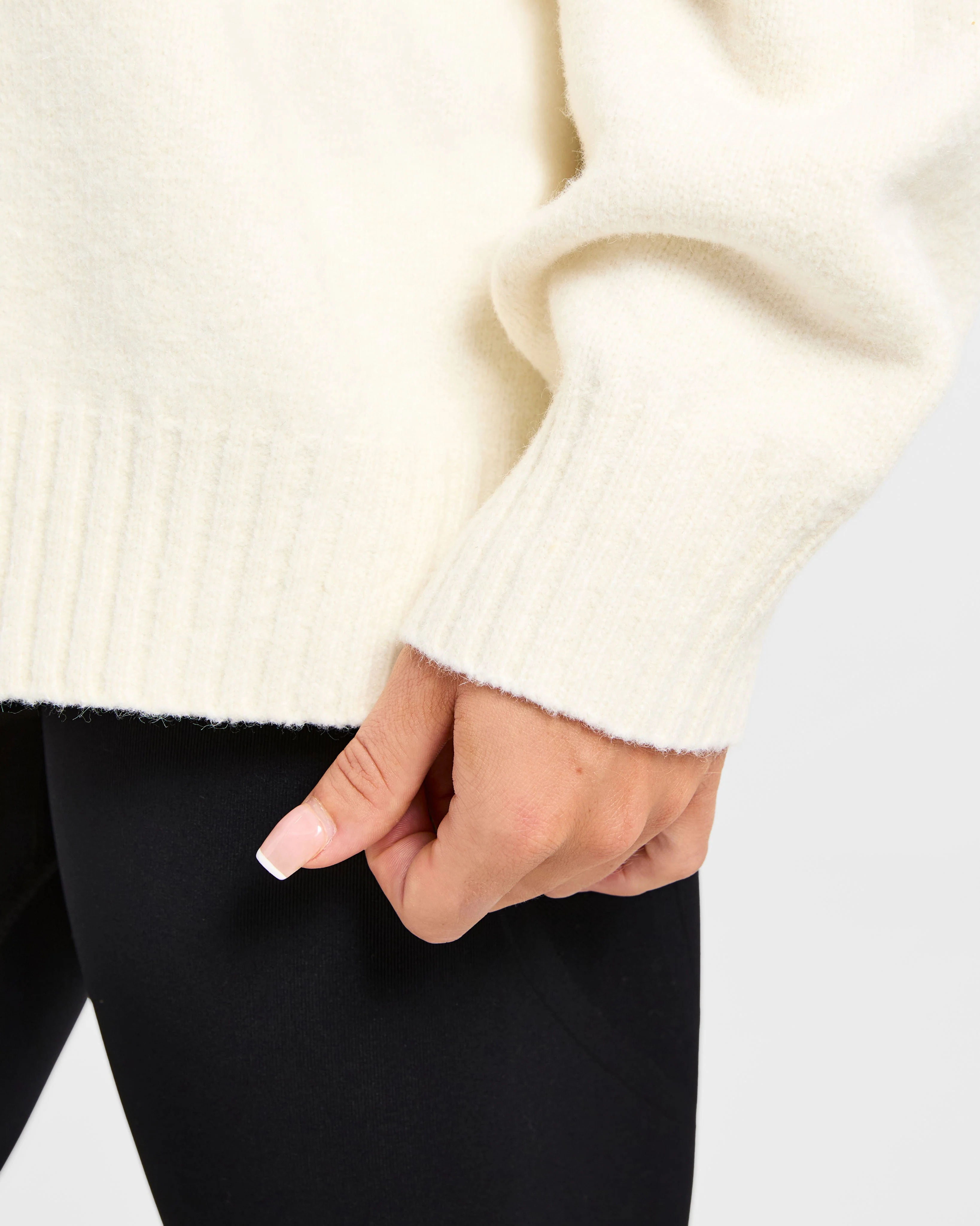 Varsity Minimal Logo Oversized Knitted Hoodie - Crème - Image 6