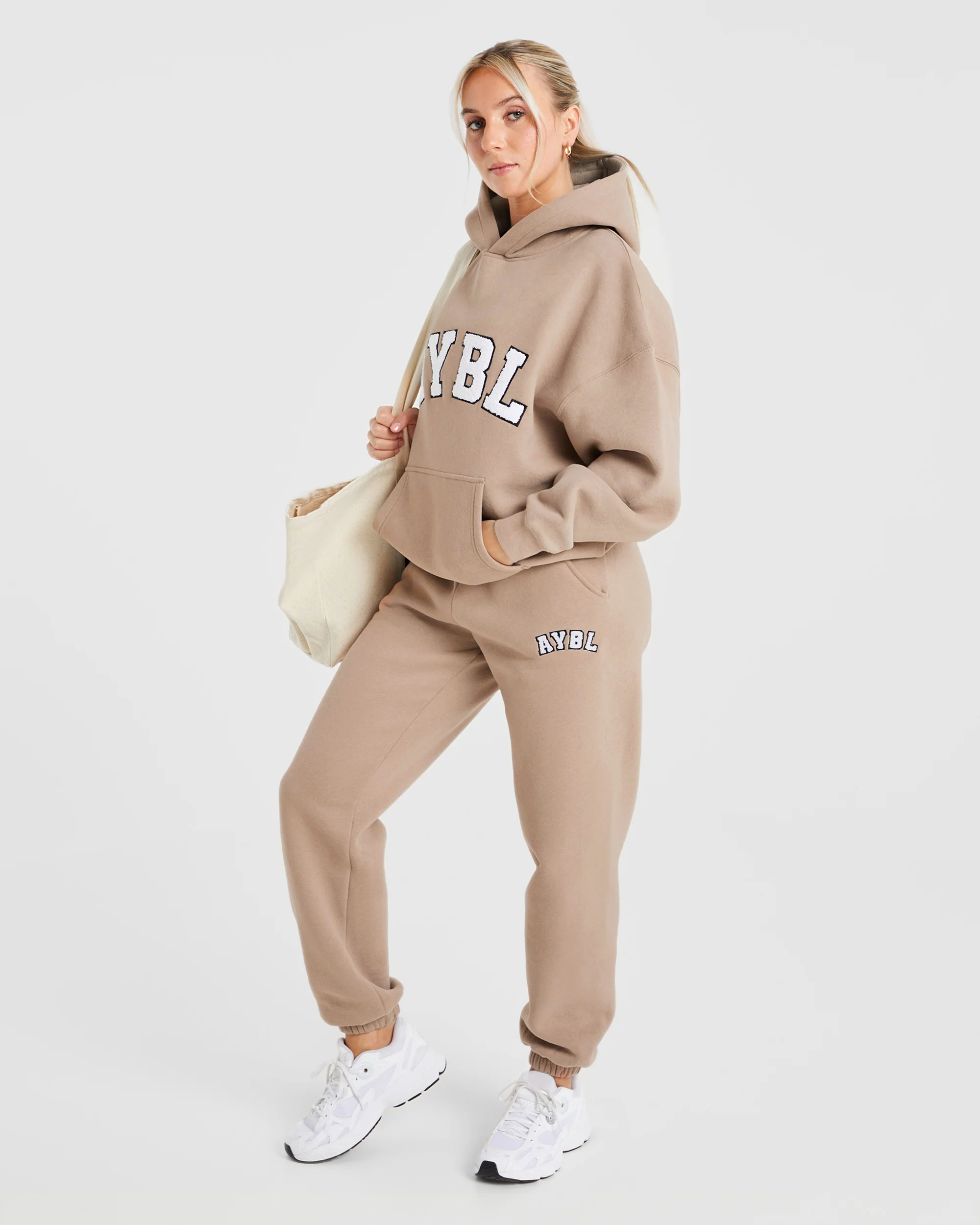 Varsity Oversized Joggers - Latte Marron - Image 7